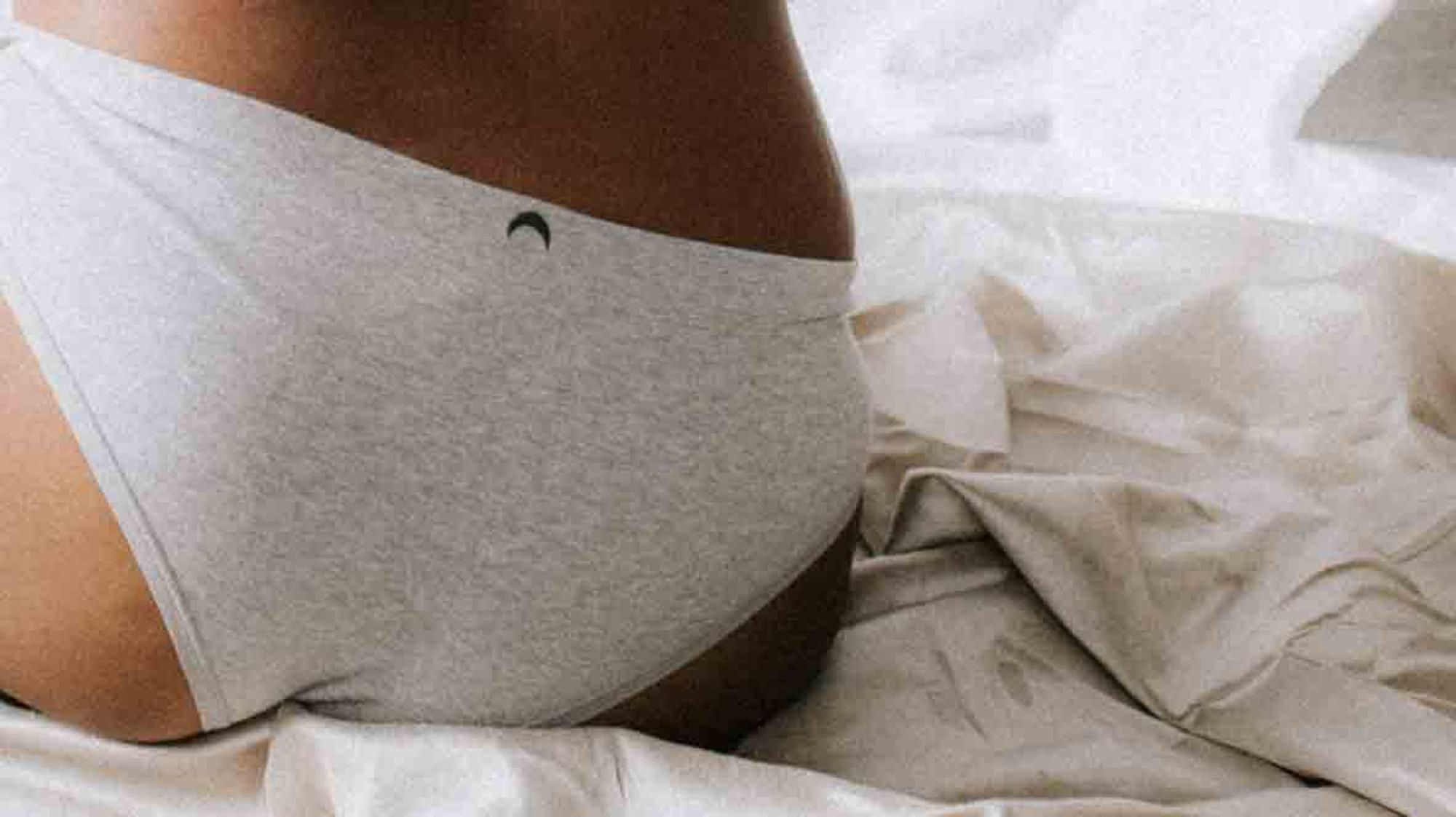 Schwangerschaft in brauner ausfluss Ausfluss riecht: