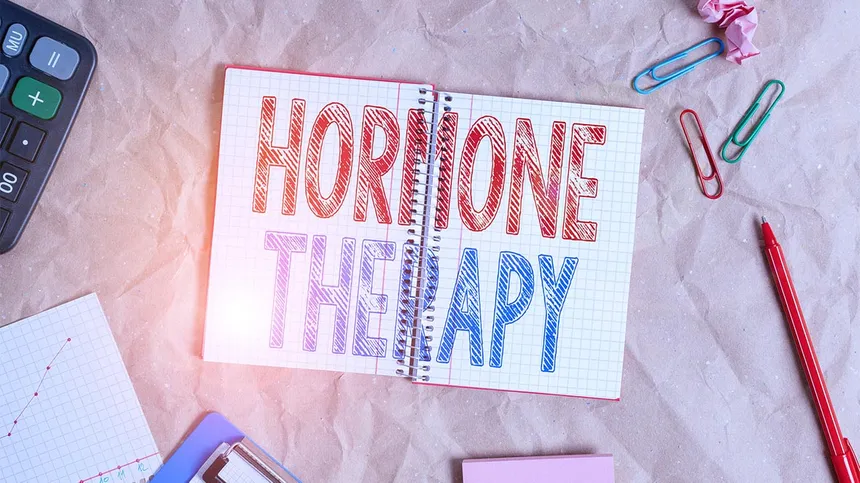 Hormonersatzterapie Wechseljahre - Schrift auf einem Block