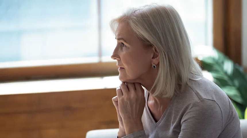 Gedächtnisstörungen in der Menopause: Erste Anzeichen für Alzheimer?