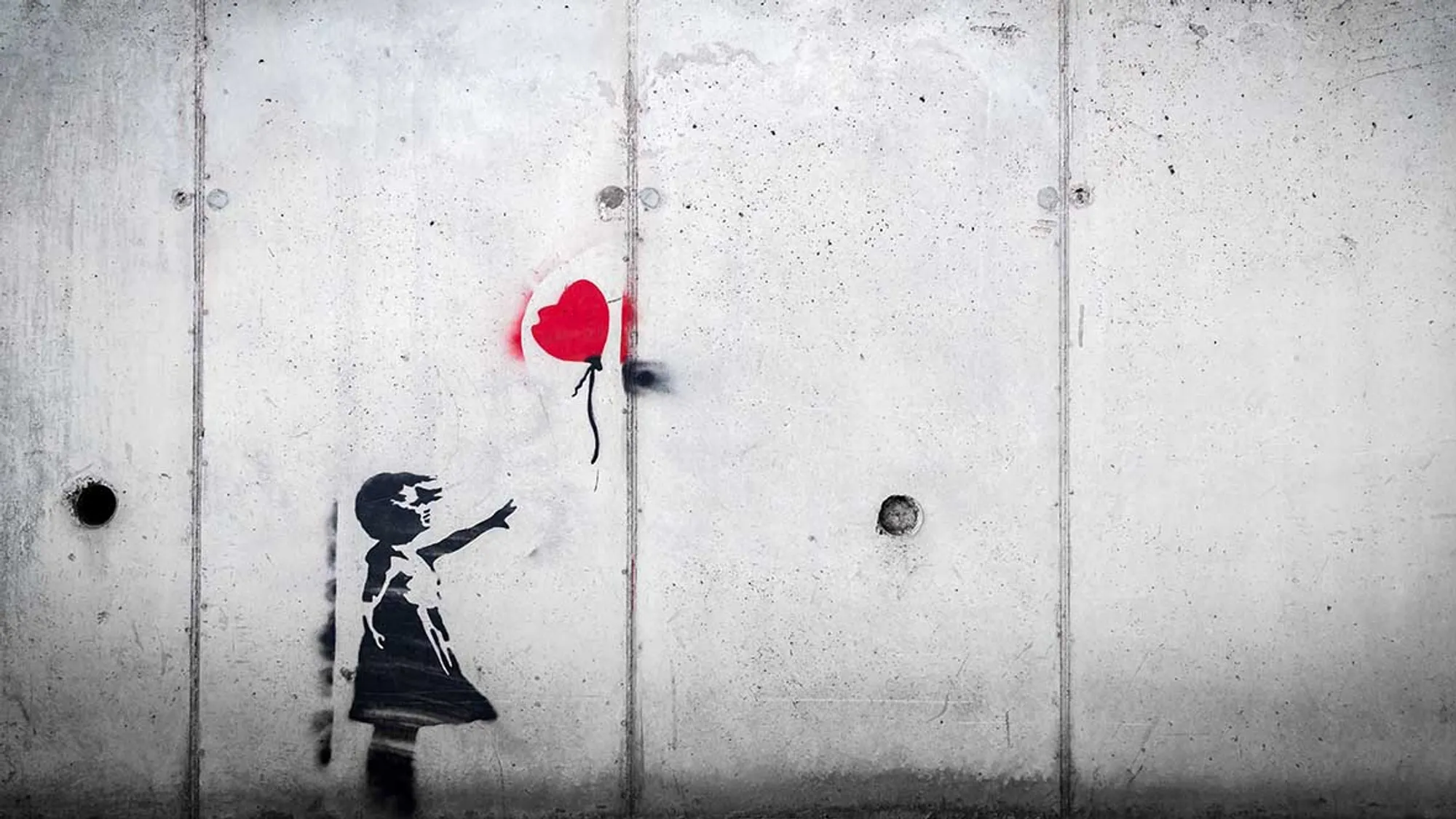 Wandbemalung: Mädchen und roter Balloon