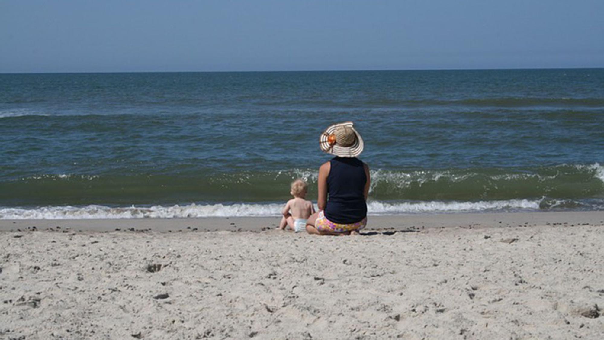 Dänemarks Strände sind ein beliebtes Familienziel während der Sommermonate.