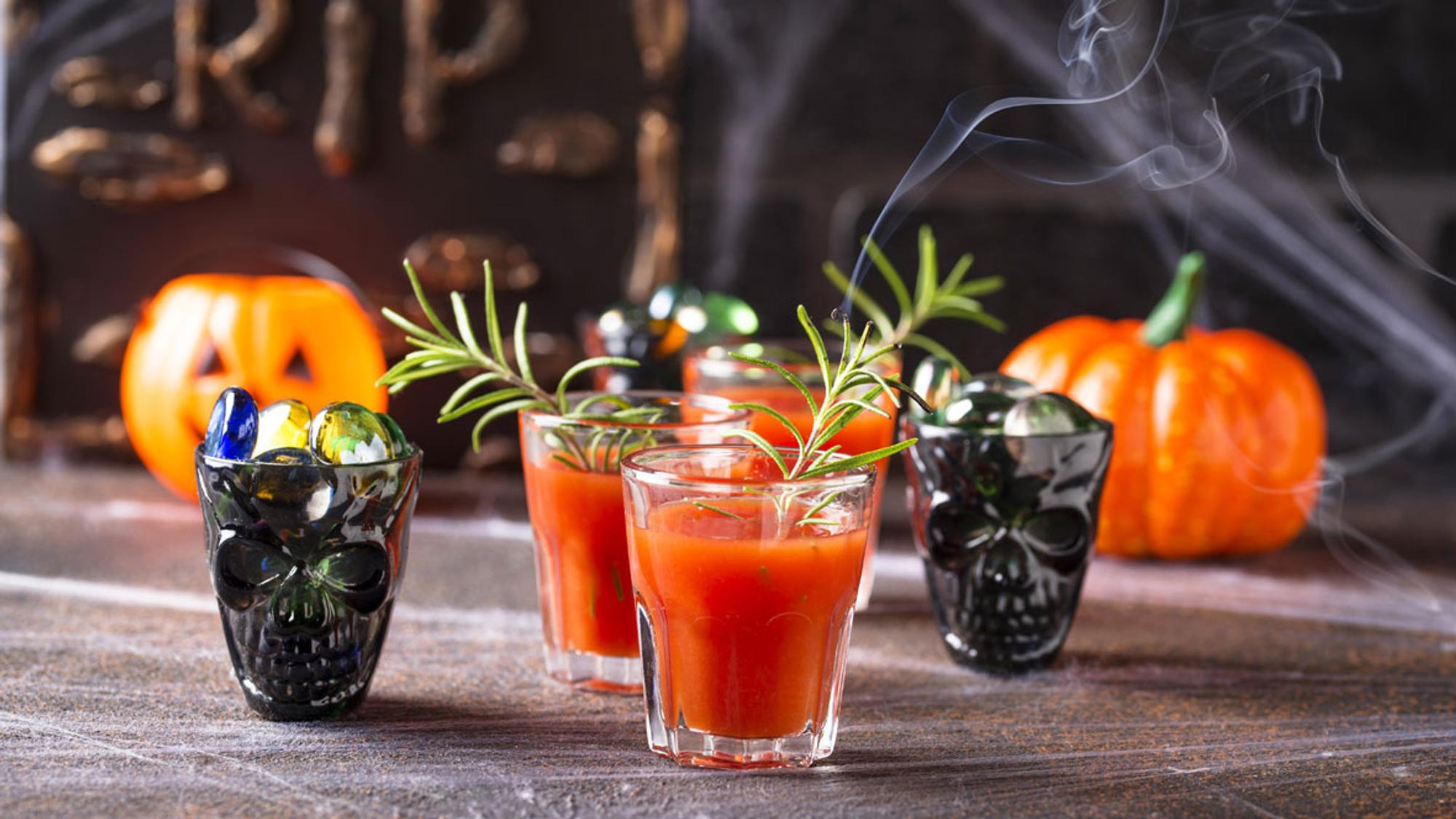 Die 13 gruseligsten Halloween Getränke - Hallo Eltern