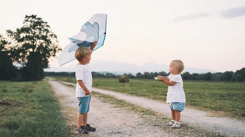 Abheben und Spaß haben: Flugfähige Drachen basteln mit Kindern