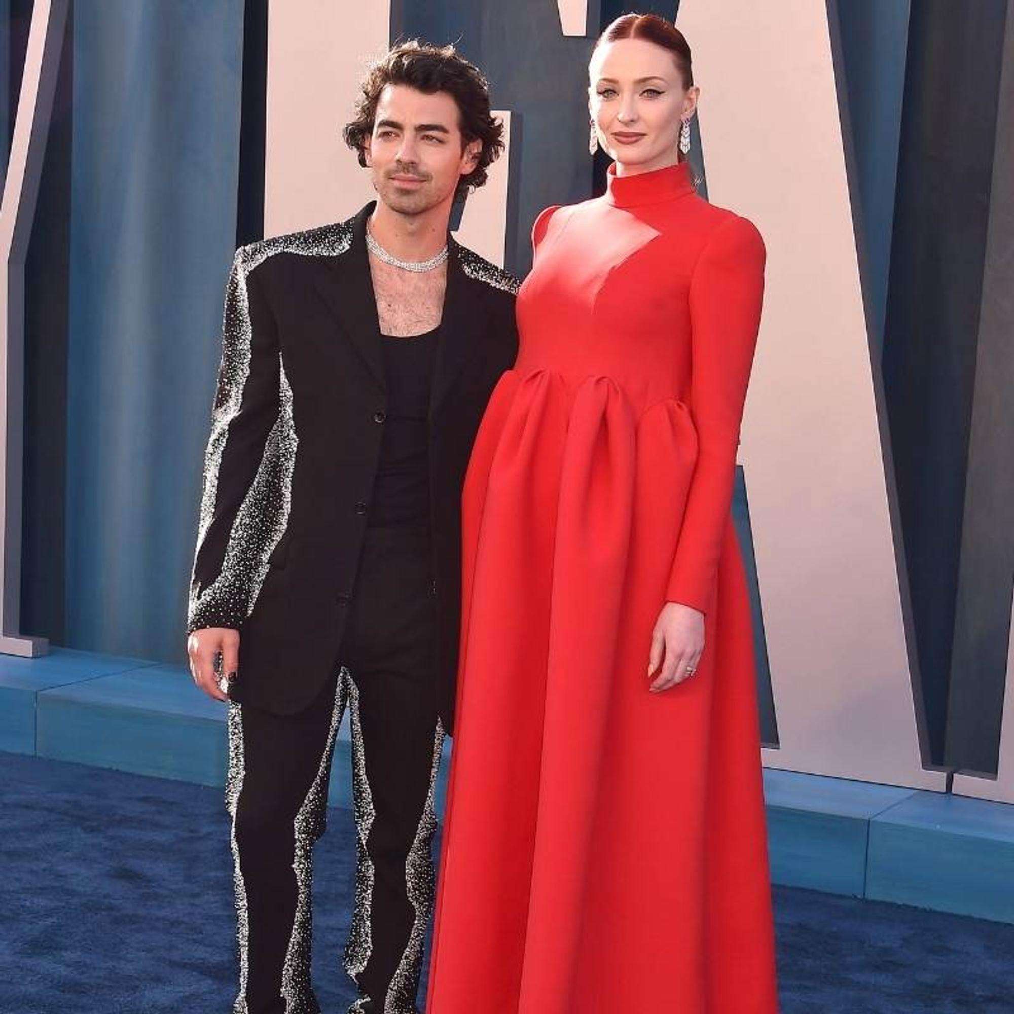 Sophie Turner mit Mann Joe Jonas auf dem roten Teppich