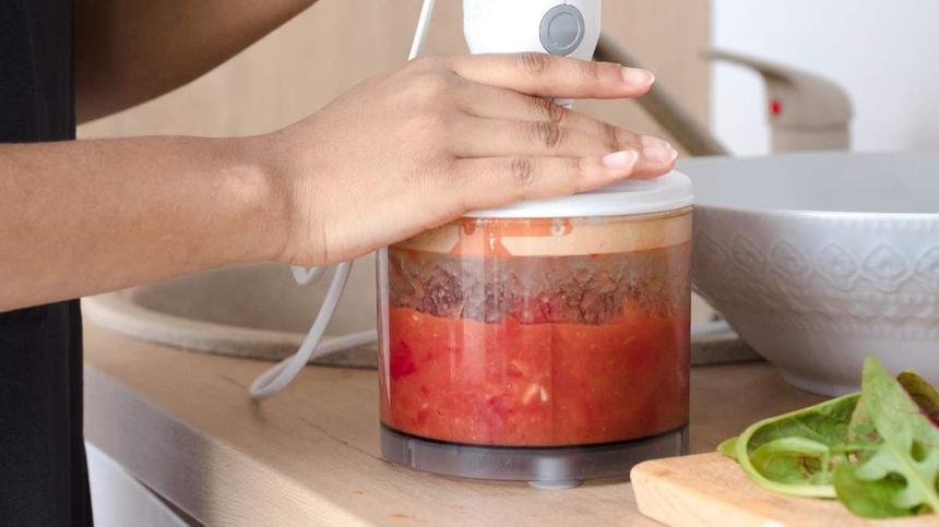tomatenketchup selber machen: Zutaten mixen
