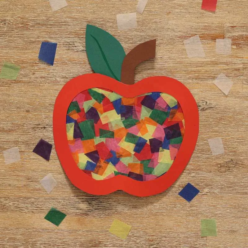 Apfel basteln aus Transparentpapier