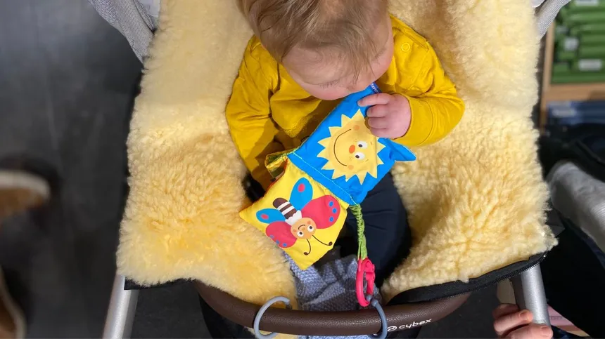 "Vor allem beim Einkaufen genial": Eltern testen Spielzeug für unterwegs von Ravensburger